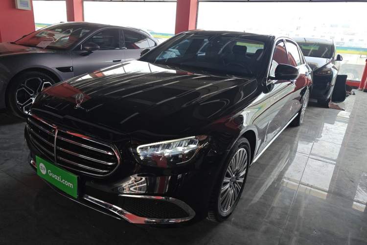 Used Mercedes-Benz E-Class 2022 Second Facelift E 300 L Fashion Edition