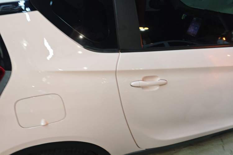 Used Chery Little Ant 2022 Revised Version Sweet Pink Edition Half-Sugar Version Lithium Iron Phosphate 30.7 kWh 30 kW 301 km