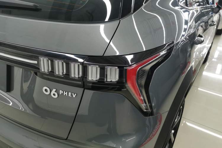 Used Lynk & Co 06 EM-P 2022 PHEV 84 km Range Pro Version Right Rear Taillight