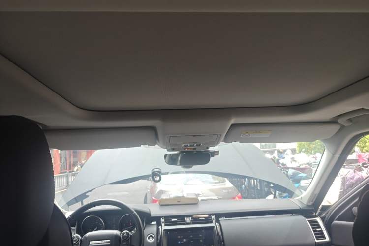 Used Land Rover Discovery 2017 3.0 SC V6 SE