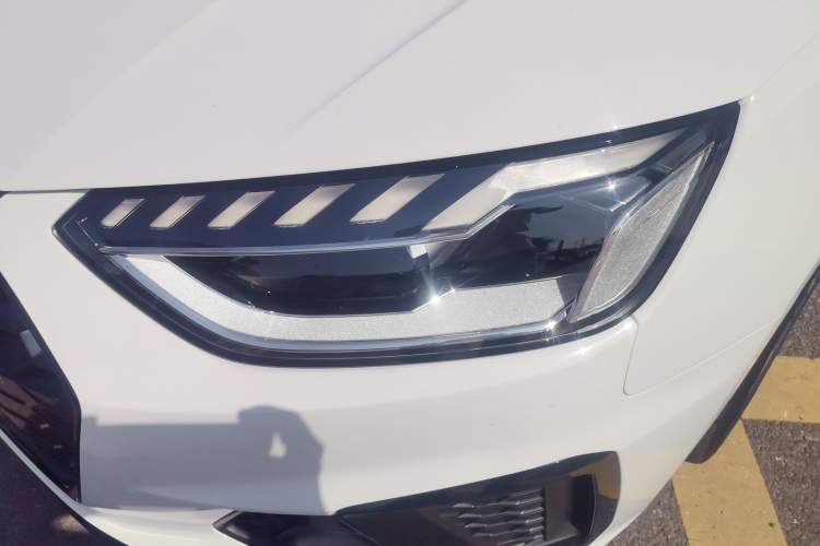 Used Audi A4L 2022 40 TFSI Luxury Dynamic Model
