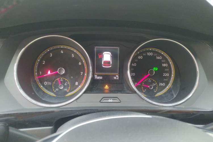 Used Volkswagen Tiguan L 2019 330TSI Automatic Two-Wheel Drive Panoramic Comfort Edition China VI Standard