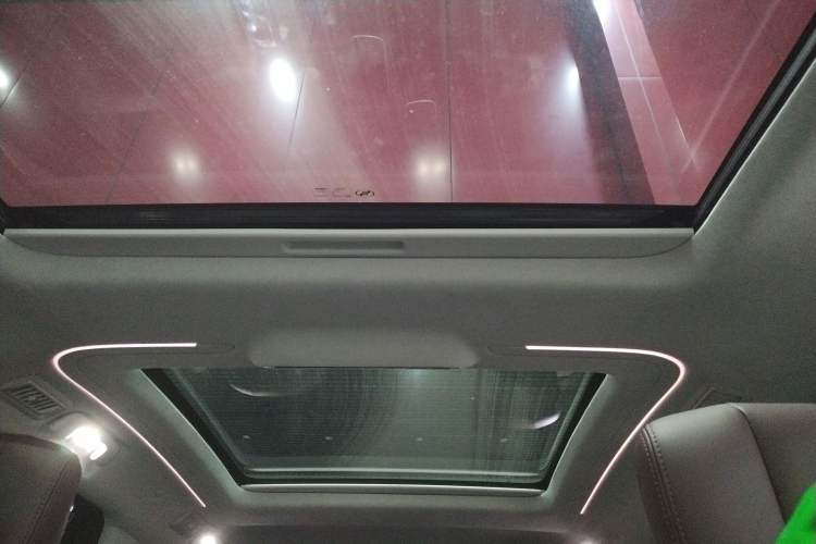 Used Buick Century 2023 2.0T Six-Seater Yinshi Edition