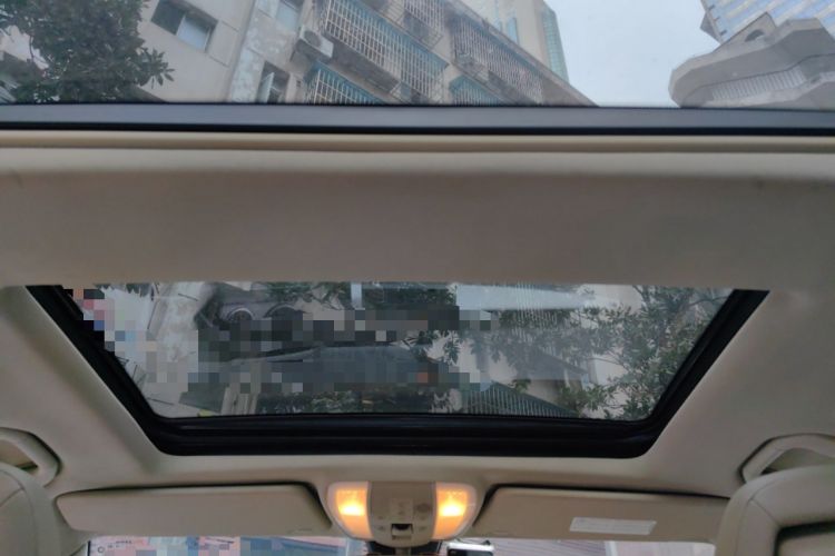 Used Mercedes-Benz GLK-Class 2011 GLK 300 4MATIC Fashion Model Headliner