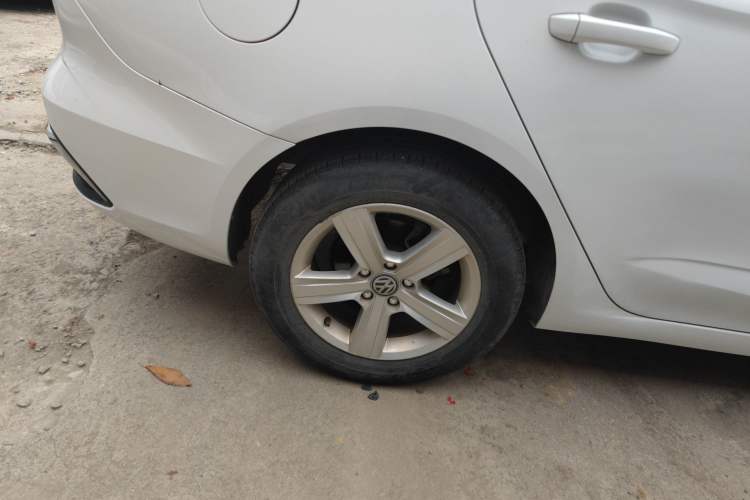 Used Roewe Ei5 2018 Internet Luxury Edition