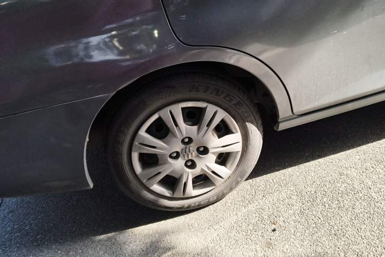 Used Everus S1 2014 1.3L Automatic Comfort Edition
