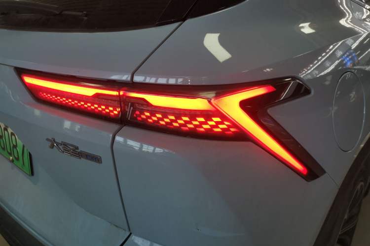 Used JETOUR Dashing i-DM 2022 1.5T DHT Lightning 02
