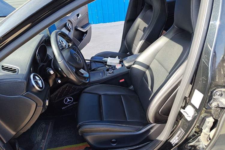 Used Mercedes-Benz GLA 2016 GLA 200 Fashion Model
