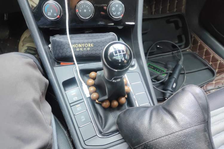 Used Volkswagen Bora 2020 1.5L Manual Comfort Version
