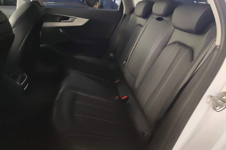 Used Audi A4L 2023 40 TFSI Luxury Dynamic Model Left Rear Seat