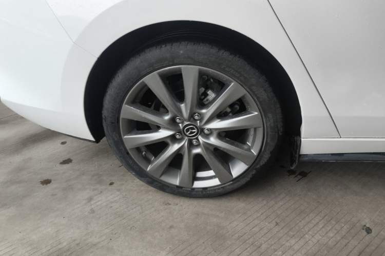 Used Mazda 3 Axela 2020 2.0L Automatic ZhiXuan Edition Exterior 5