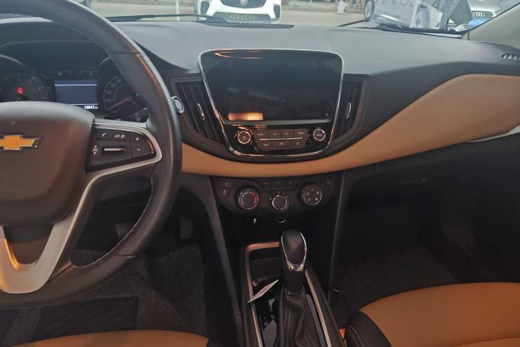 Used Chevrolet Monza 2022 320 Automatic Enjoyment Edition
