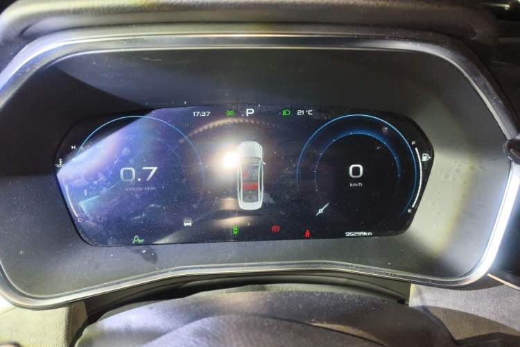 Used Geely Auto Preface 2023 2.0TD "Only This Verdant Green" Edition Instrument Cluster