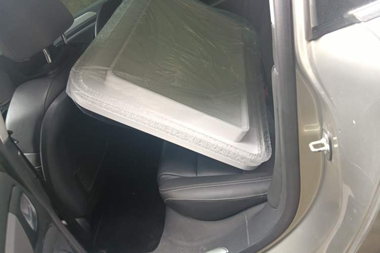 Used Citroen C5 2017 350THP Automatic Luxury Model Left Rear Seat