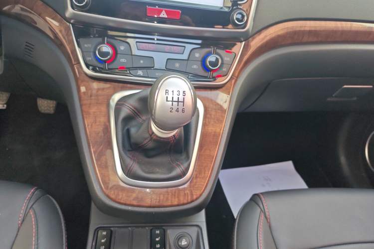 Used Haval H6 2017 Red-Label Sport Edition 1.5T Manual Two-Wheel Drive Elite Model