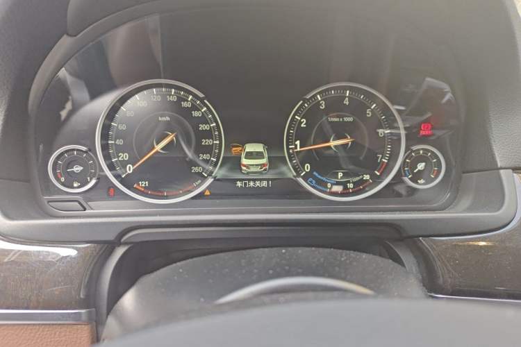 Used BMW 5 Series 2014 528Li xDrive Premium Edition