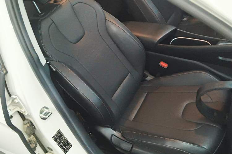 Used Hyundai Elantra 2021 1.5L CVT GLX Elite Edition
