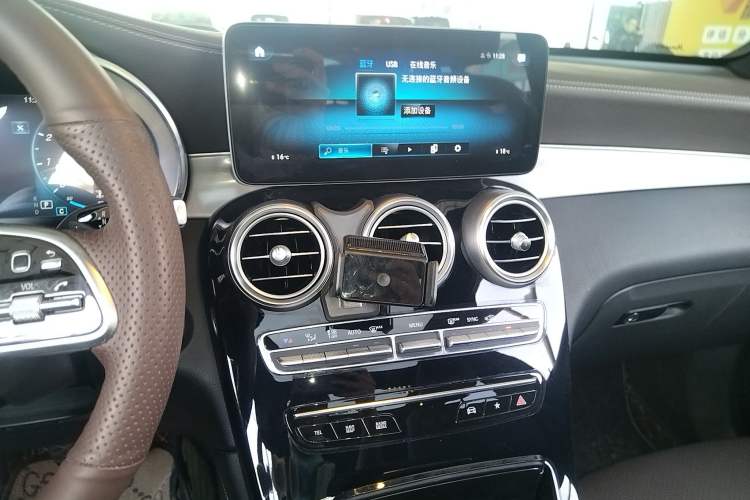 Used Mercedes-Benz GLC 2020 Facelifted GLC 260 L 4MATIC Dynamic Edition
