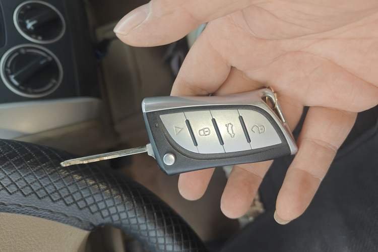 Used Venucia D50 2012 1.6L Manual Comfort Edition