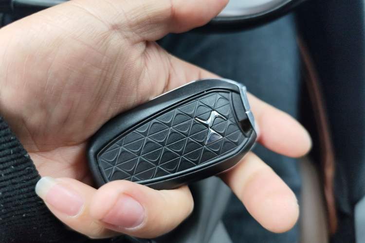 Used DS 5 2013 1.6T Prestige Edition THP200
