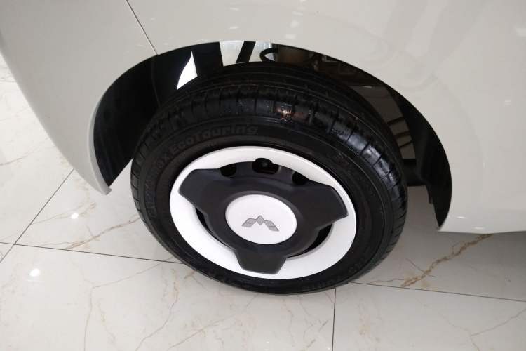 Used Wuling Hongguang MINIEV 2024 3rd Generation 215km Youth Edition Exterior 5