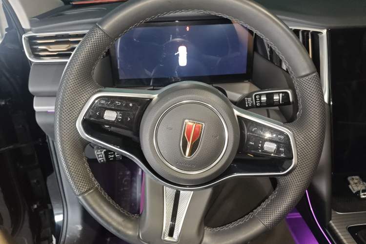 Used Hongqi HS7 PHEV 2024 2.0T PHEV Four-Wheel Drive Flagship Edition 6 Seats