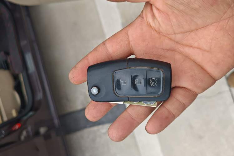 Used Ford Focus 2013 Sedan Classic 1.8L Manual Base Model