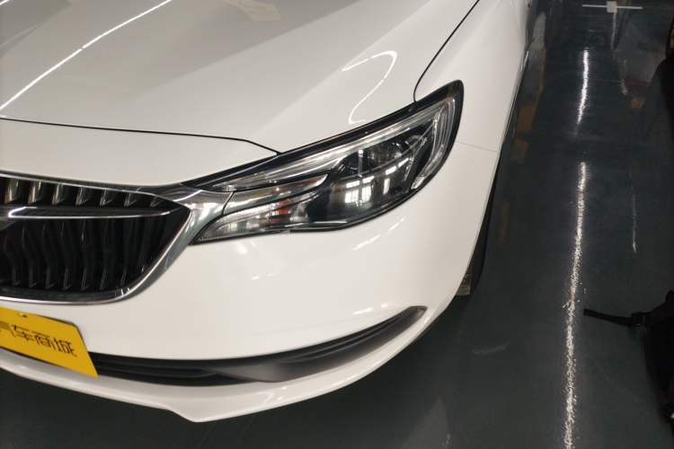 Used Buick GT 2021 Revised Version Flagship 1.5L Automatic Elite Edition Left Front Headlight