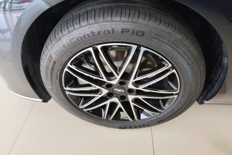 Used Chery Fulwin A9L 2025 Model, 260 Ultra-Long Range Prestige Edition