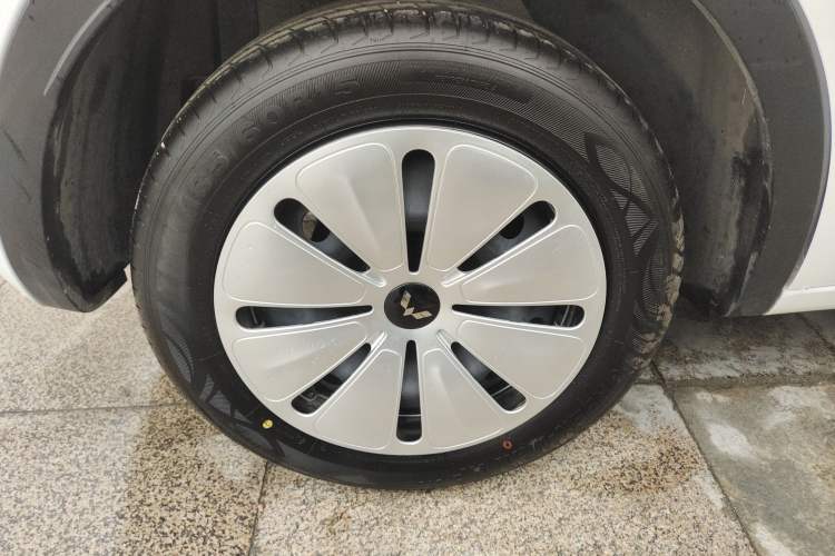 Used Wuling Bingo 2024 203km Light Edition