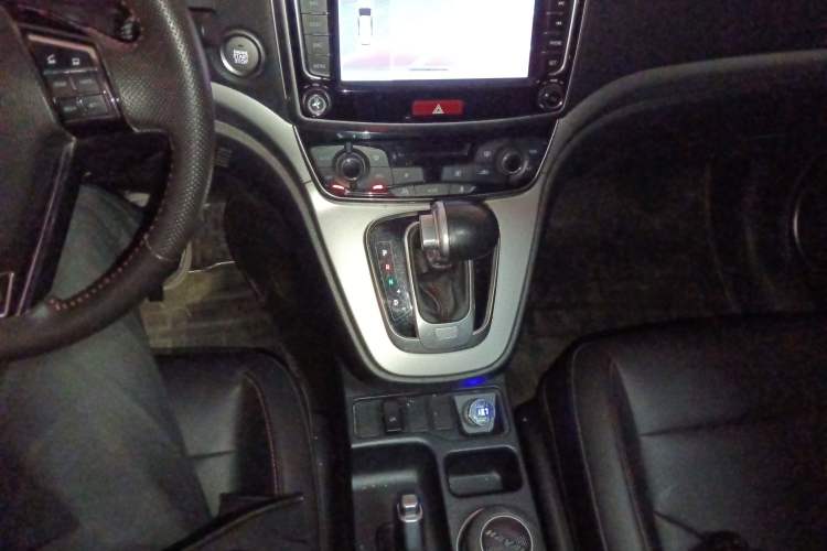 Used Haval M6 2017 1.5T Automatic Two-Wheel Drive Elite Model
