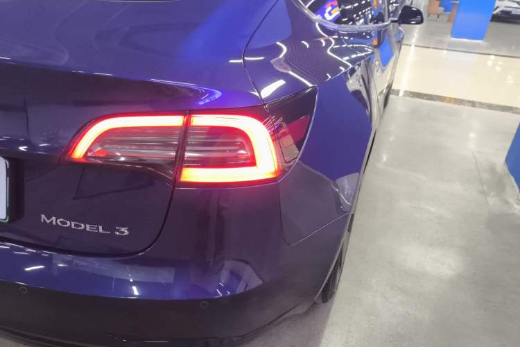 Used Tesla Model 3 2022 Rear-Wheel-Drive Version
