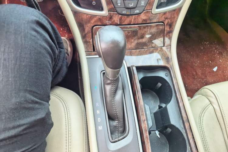 Used Buick LaCrosse 2013 2.4L SIDI Leading Comfort Version