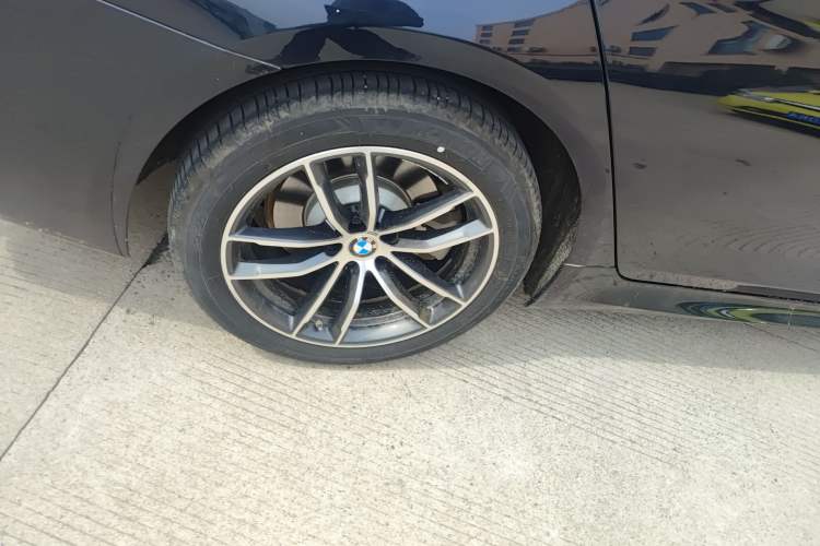 Used BMW 5 Series 2022 Second Facelift 525Li M Sport Package
