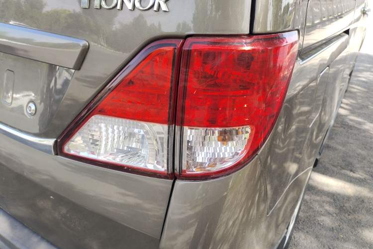 Used CHANGAN KAICHENG Ounuo S 2017 1.5L Base Version