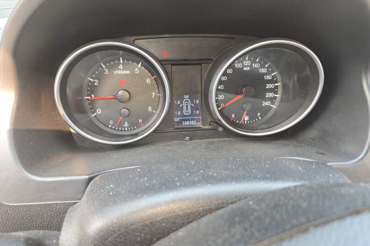 Used Haval H6 2015 Upgraded Model 1.5T Manual Two-Wheel Drive Elite Version