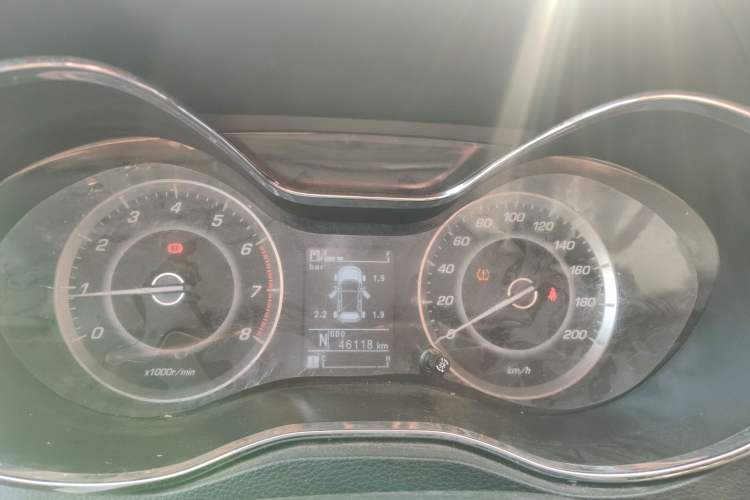 Used Baojun 560 2016 1.8L iAMT Luxury Model
