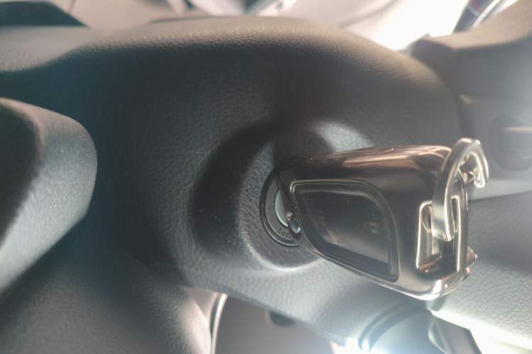 Used Toyota IZOA 2023 2.0L Yixing Version
