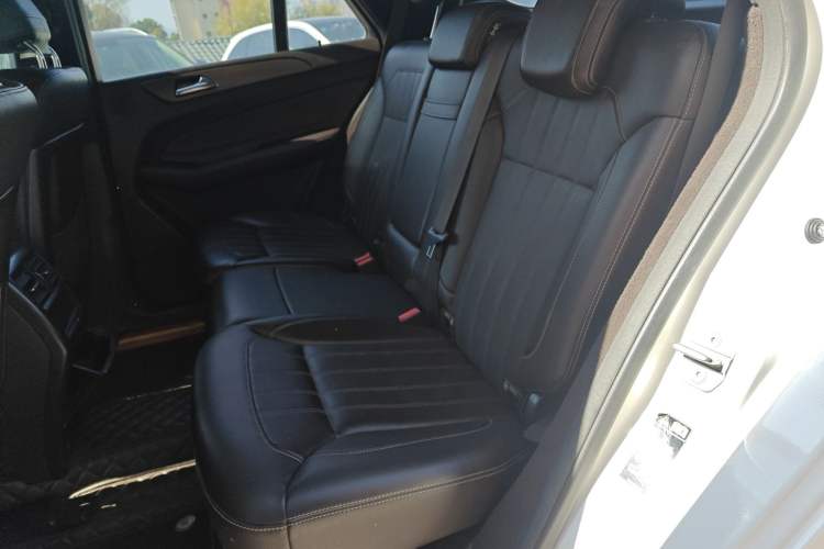 Used Mercedes-Benz GLE 2018 GLE 320 4MATIC Dynamic Edition Collector's Edition
