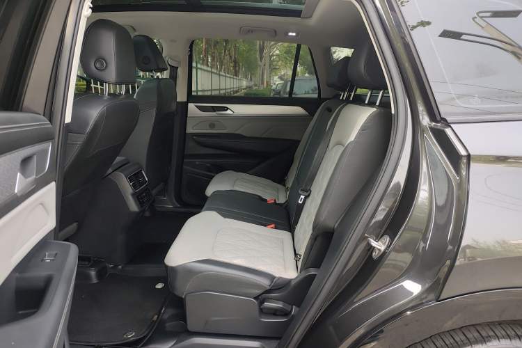 Used Volkswagen Tavendor 2023 380TSI Four-Wheel Drive R-Line Cruise Edition