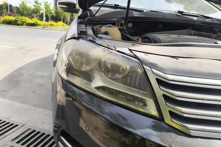 Used Volkswagen Magotan 2013 1.8TSI Premier Model