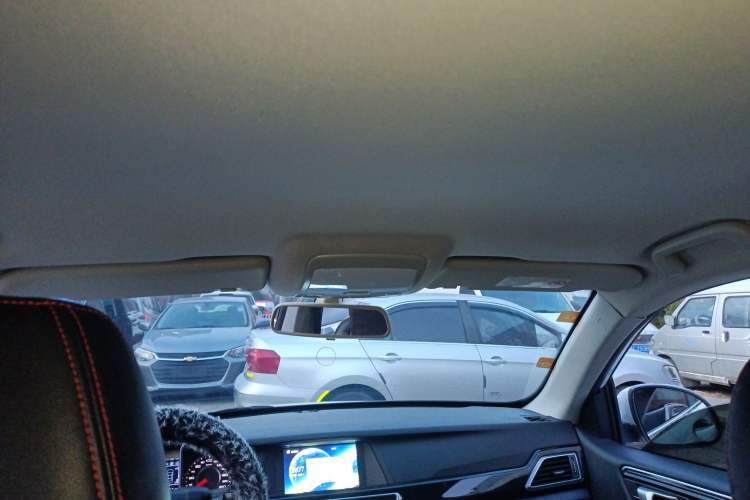 Used Zotye Domy X5 2015 1.5T CVT Landlord Edition China V Standard Headliner