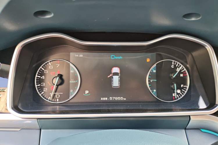 Used Zotye Domy X7 2017 1.8T DCT Prestige Model
