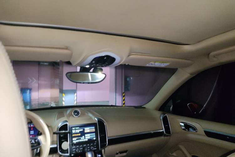 Used Porsche Cayenne 2015 Cayenne 3.0T Headliner