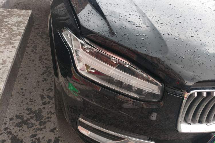 Used Volvo XC90 2020 T6 Zhiyi Luxury 7-Seater Right Front Headlight