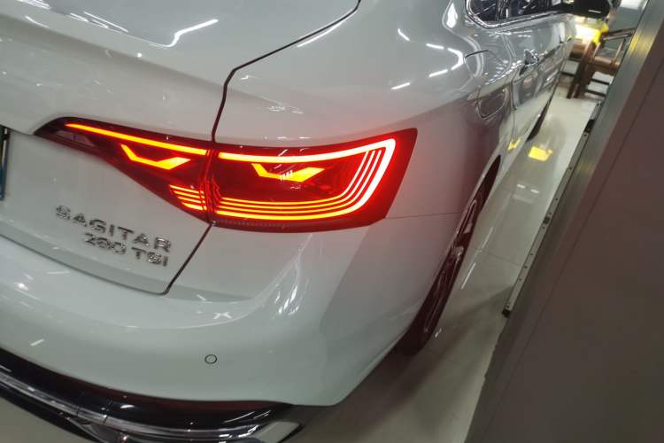 Used Volkswagen Sagitar 2023 280TSI DSG Beyond Lite Edition Right Rear Taillight