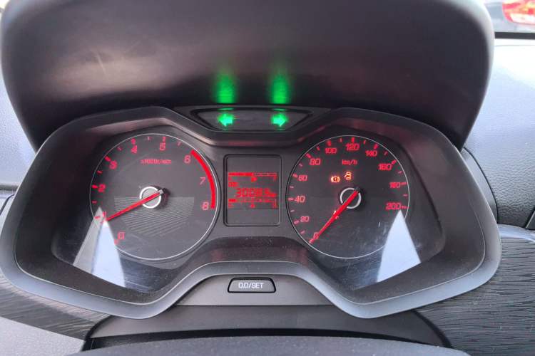 Used Baojun 310 2016 1.2L manual Comfort trim level
