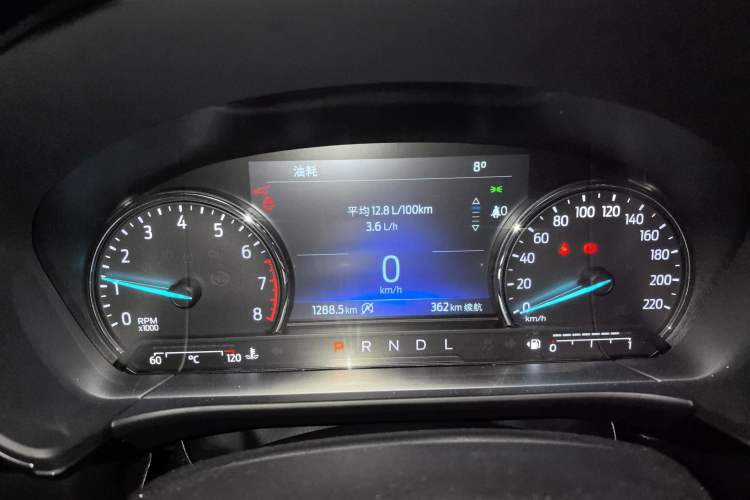 Used Ford Escape 2024 EcoBoost 245 Two-Wheel-Drive Titanium Edition Instrument Cluster