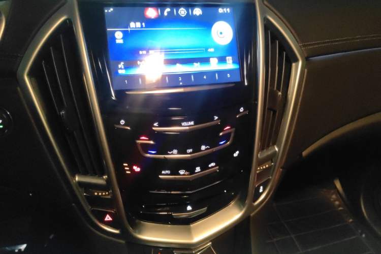 Used Cadillac SRX 2015 3.0L Elite Model