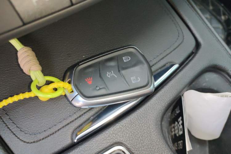 Used Cadillac XT4 2021 28T Two-Wheel Drive Luxury Version